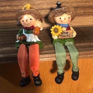 Shelf sitters. Set of 2. Fall decor.